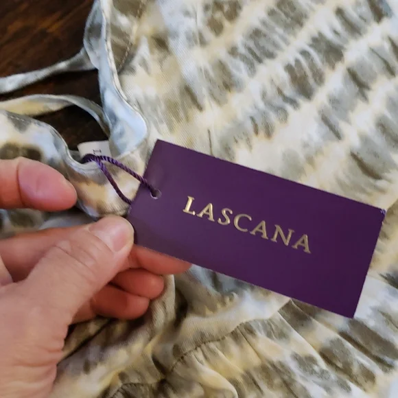 Rayon dress - Picture 9 of 9